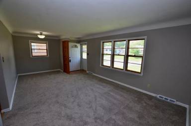 Main picture of 4239 40th St