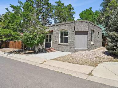 Main picture of 4101 Adams St
