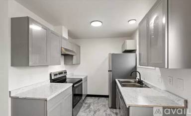 Main picture of 3921 Peterkin Ave
