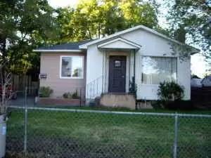 Main picture of 475 Poplar St