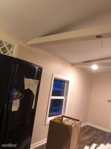 Main picture of 53 Newton St