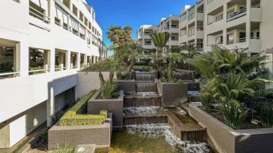 Main picture of 130 Ocean Park Blvd