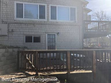 Main picture of 2785 Chronicle Ave
