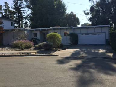 Main picture of 2803 Sunnybank Ln