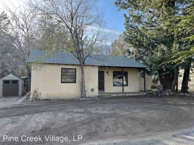 Main picture of 1200 Pine Creek Rd