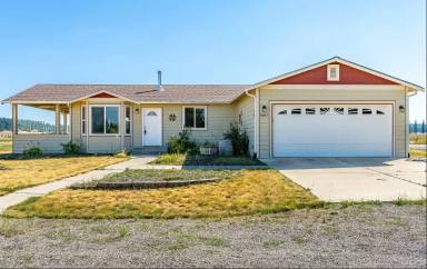 Main picture of 5037 W Glen Grove Staley Rd