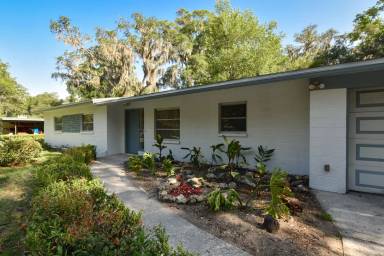 Main picture of 3530 NW 34th Pl