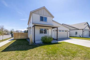Main picture of 322 Butler Creek Ave