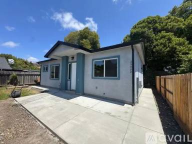 Main picture of 23002 Amador St