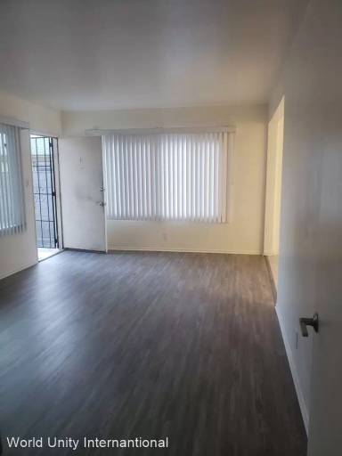 Main picture of 14202 Delano St