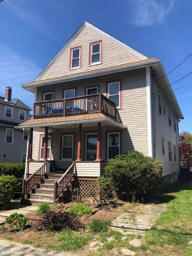 Main picture of 94 Langdon Ave