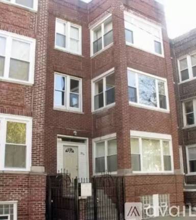 Main picture of 3835 W Fillmore St