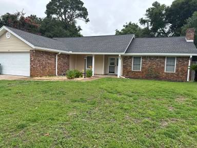 Main picture of 50 Emory St