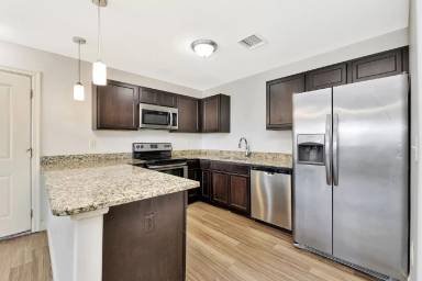 Main picture of The Flats at Chisholm Creek