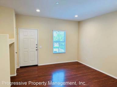 Main picture of 219 E Santa Fe Ct