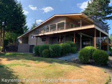 Main picture of 3009 208th Ave E