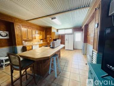 Main picture of 113 Driftwood Dr