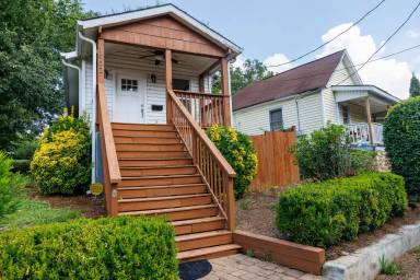 Main picture of 1902 26th Ave S