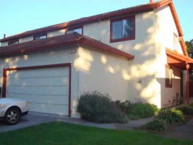 Main picture of 38 Freedom Pl