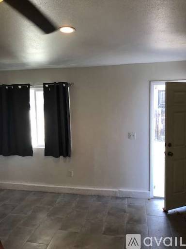 Main picture of 1222 Turquoise Ave