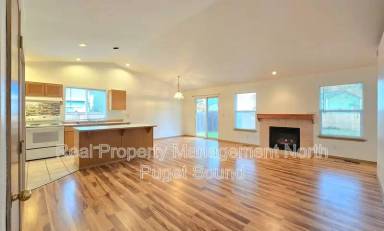 Main picture of 5224 102nd Pl NE