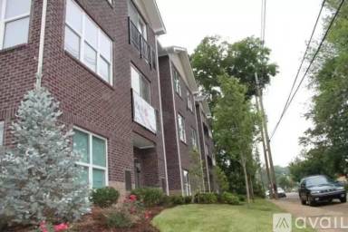 Main picture of 2242 Dundee Rd