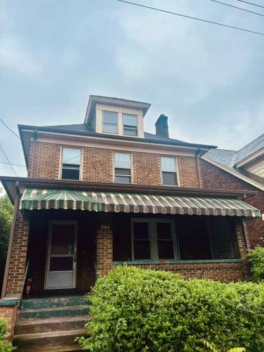 Main picture of 1311 Oakhill St