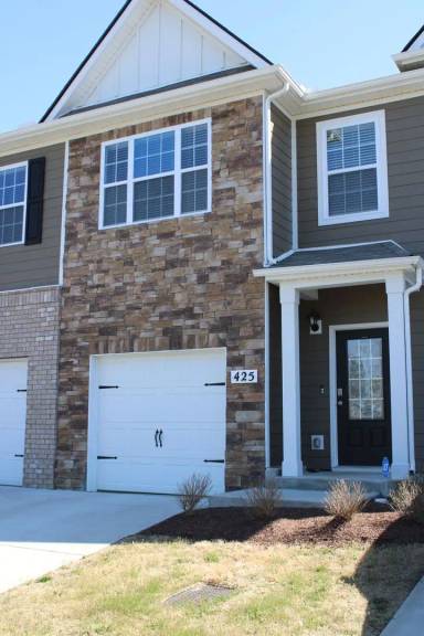 Main picture of 425 Waterfowl Way