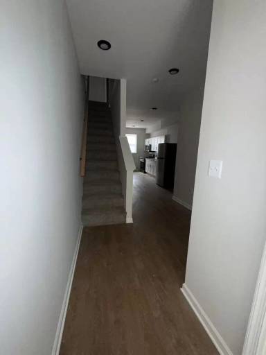Main picture of 1811 N Dukeland St