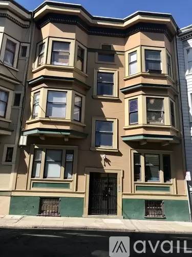Main picture of 152 Lily St