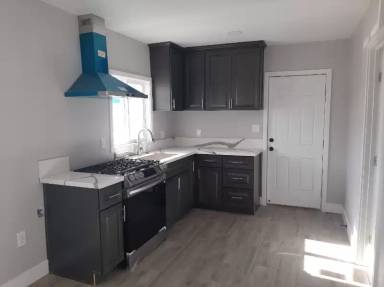 Main picture of 12377 Sproul St