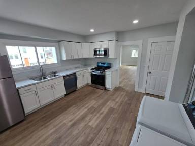 Main picture of 1807 Riverview Dr