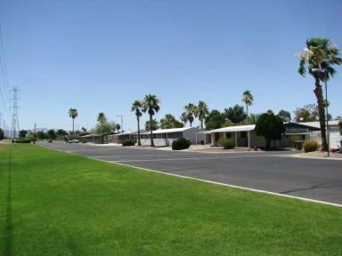 Main picture of Sun Garden Manufactured Home Community