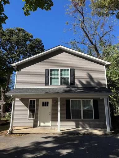 Main picture of 1621 Forrest Dr