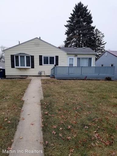 Main picture of 1623 Byron Ave