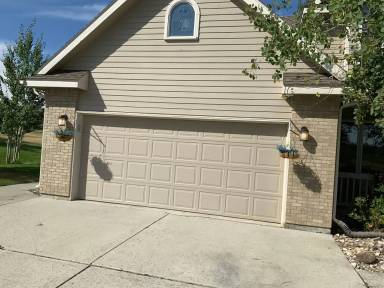 Main picture of 8 Old Squaw Rd