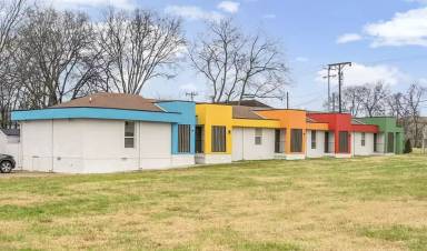 Main picture of 605 40th Ave N