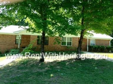 Main picture of 1700 Nutmeg St