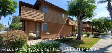 Main picture of 300 W Cypress St