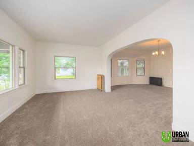 Main picture of 724 E Ermina Ave