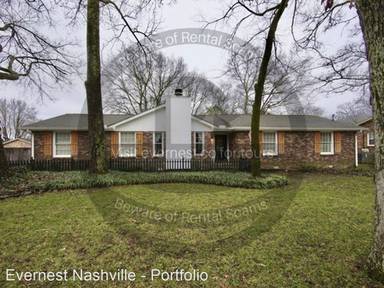 Main picture of 126 Edgewood Dr