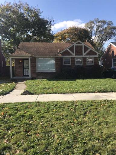 Main picture of 19363 Appleton St