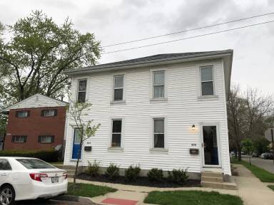 Main picture of 488 E Columbus St