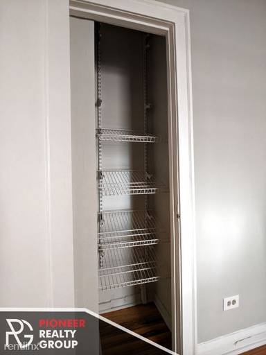 Main picture of 540-48 W Surf St