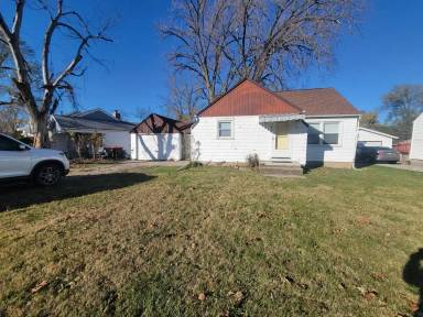 Main picture of 2119 W Richwoods Blvd