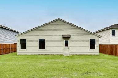 Main picture of 829 Eagles Nest Dr
