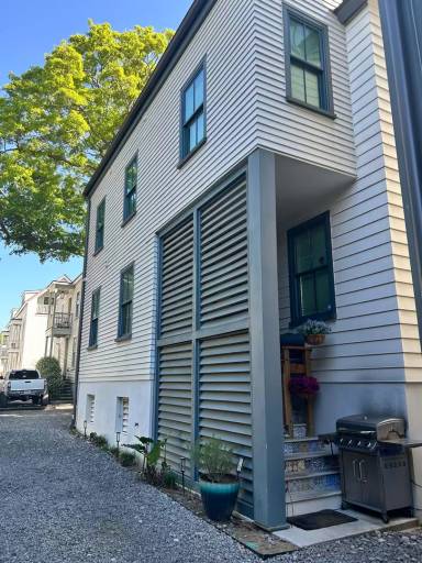 Main picture of 24 Reid St