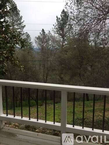 Main picture of 190 Lubeck Rd