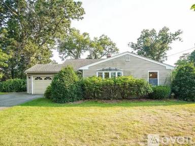 Main picture of 149 Garvey Dr