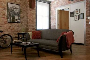 Main picture of 1318 W Broad St